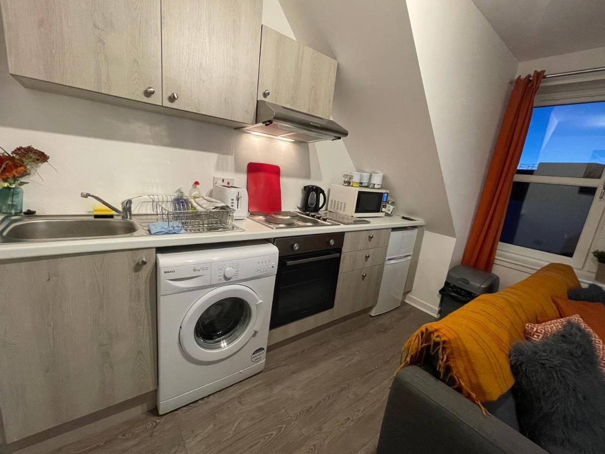 Carvetii - Edward House D - 2 Dbl Bed 2Nd Floor Flat Apartment Dunfermline Ngoại thất bức ảnh